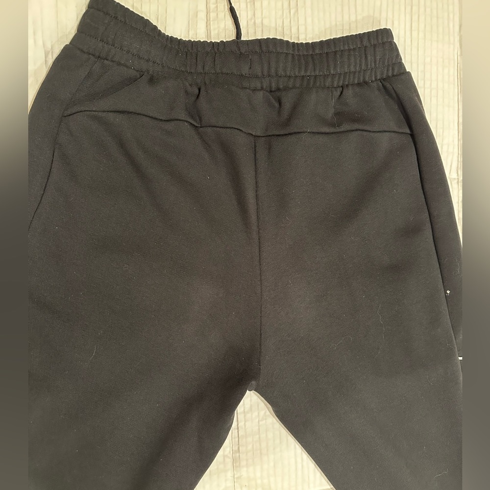 New unisex Puma sweatpants, size S - Picture 3 of 5